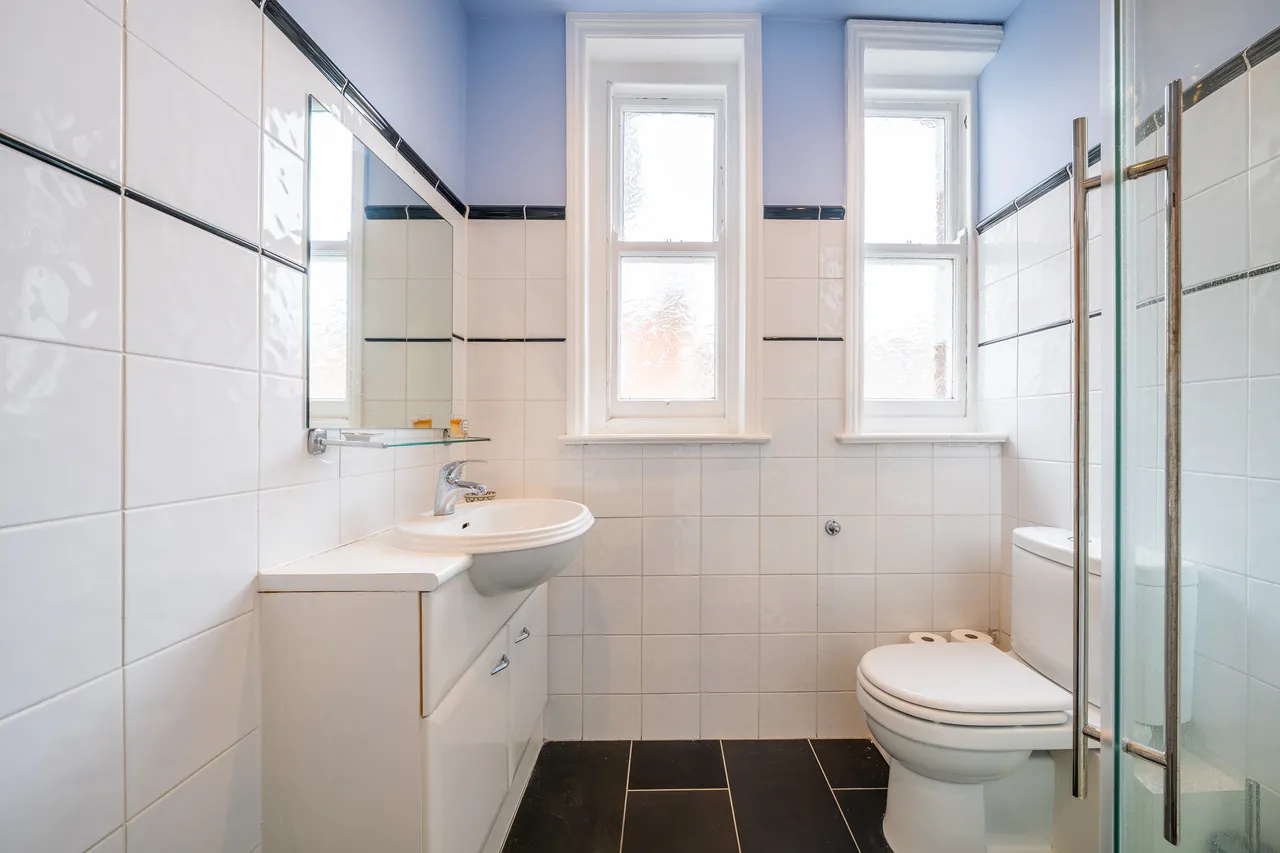 Lurline Gardens, London, SW11, photo 19