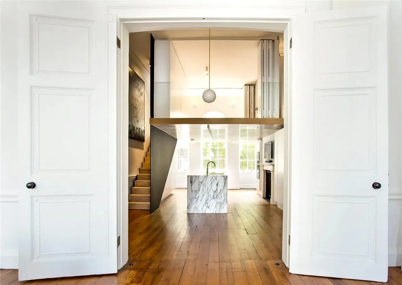 2 bed flat for sale, Hertford Street, Mayfair, W1J