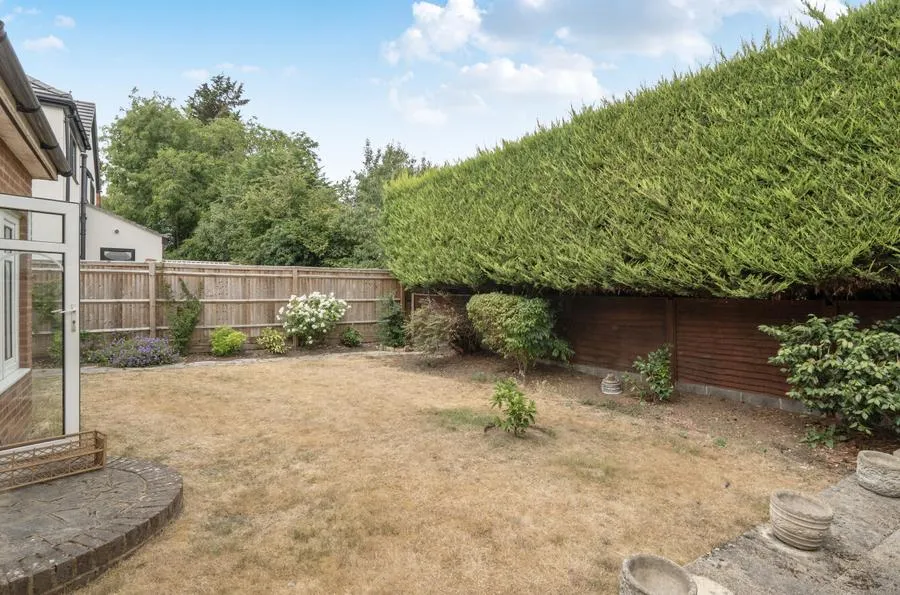 Crescent Drive, Maidenhead, SL6, photo 20