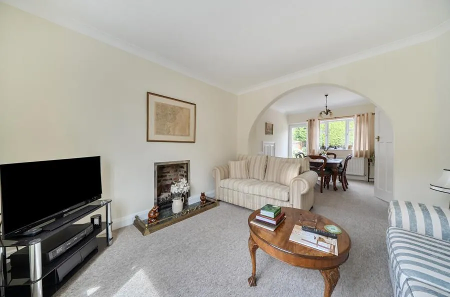 Crescent Drive, Maidenhead, SL6, photo 4