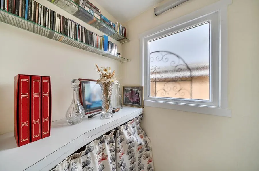 Crescent Drive, Maidenhead, SL6, photo 17