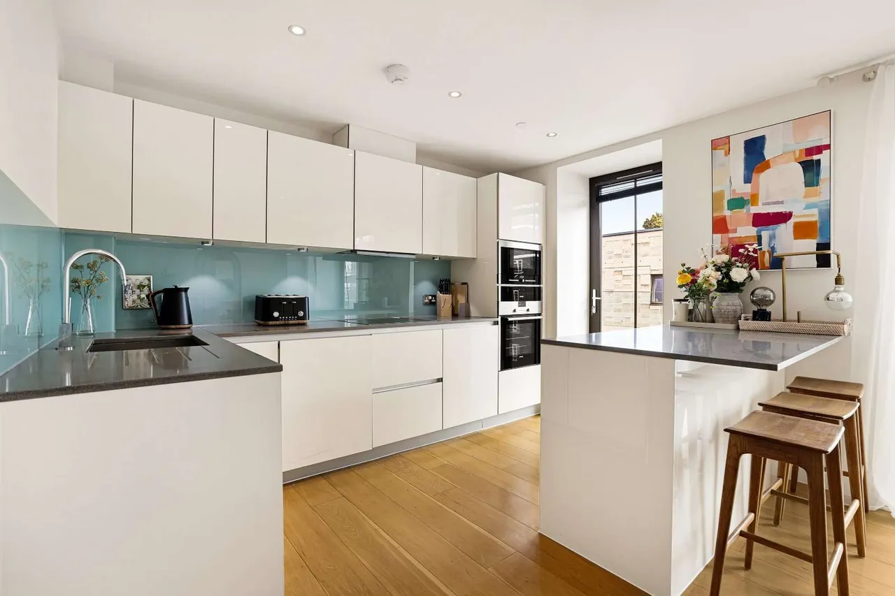 Marsham Street, London, SW1P, photo 5