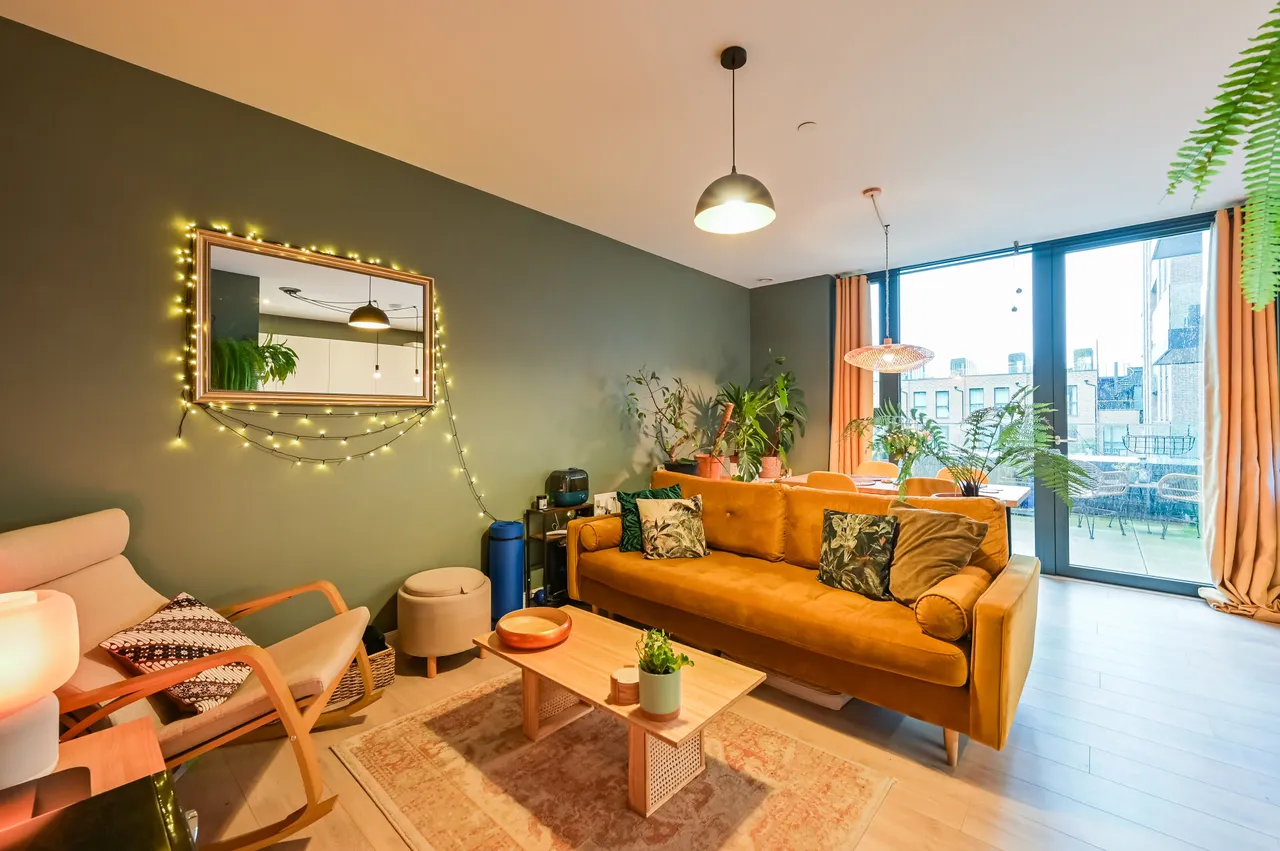 2 bed flat for sale — 25% Share, Flat 90 Willowbrook House, LONDON