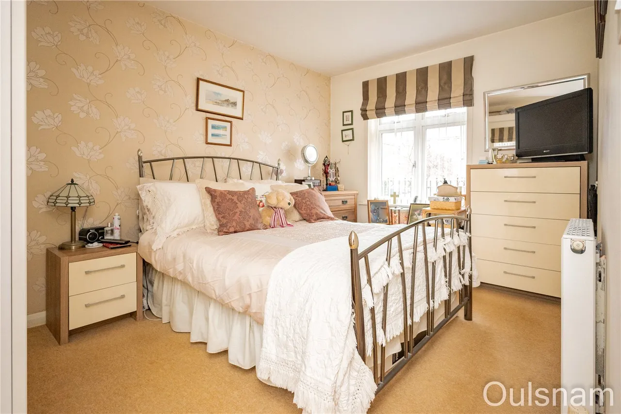 St. Peters Close, Bromsgrove, Worcestershire, B61 7DY, photo 5