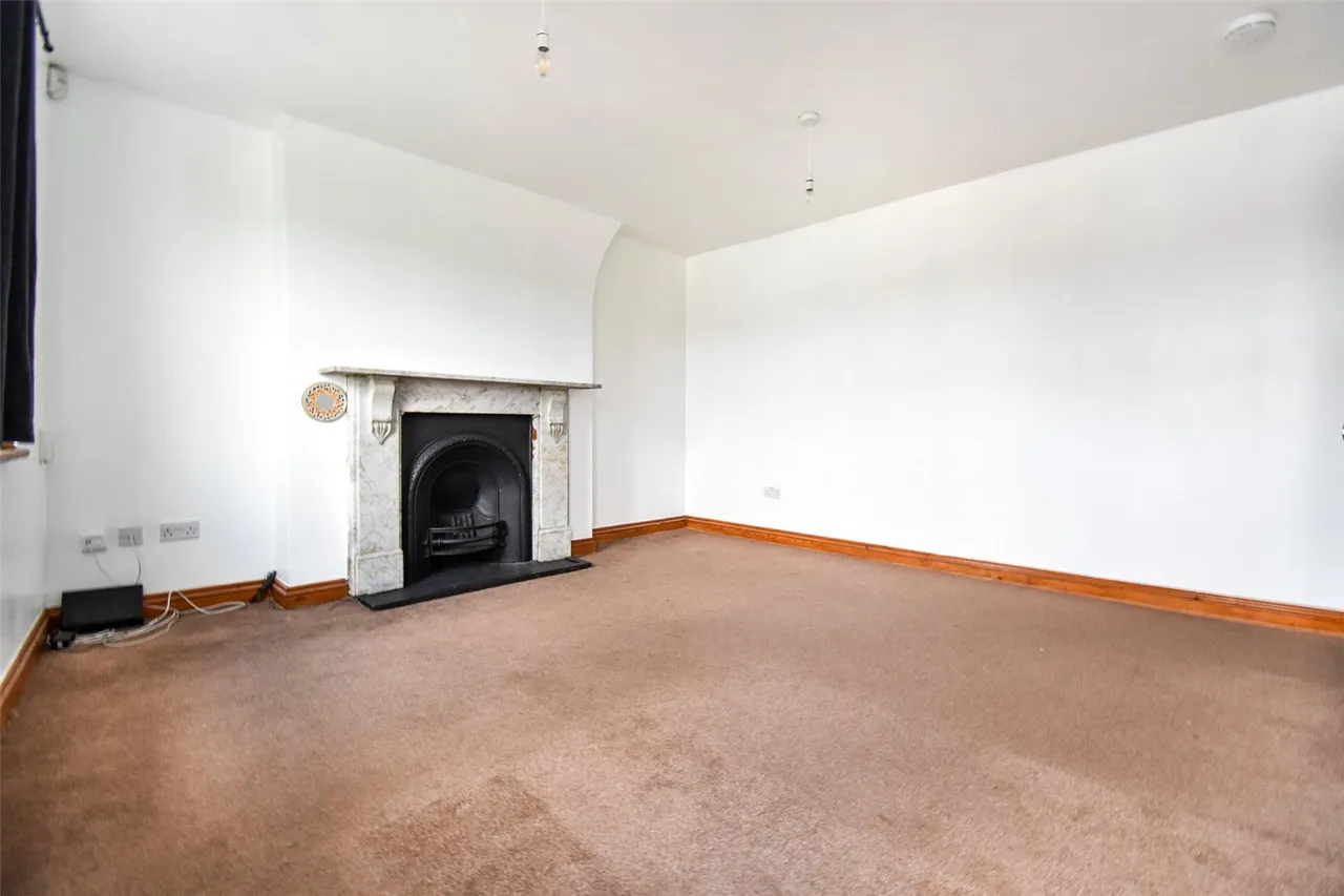High Street, Aldershot, GU11, photo 6