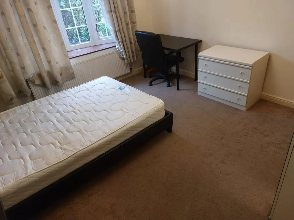 Canley Road, Coventry, photo 7