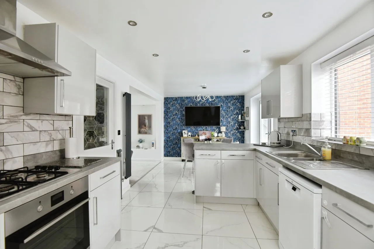 Bellerphon Drive, Meir, ST3, photo 11