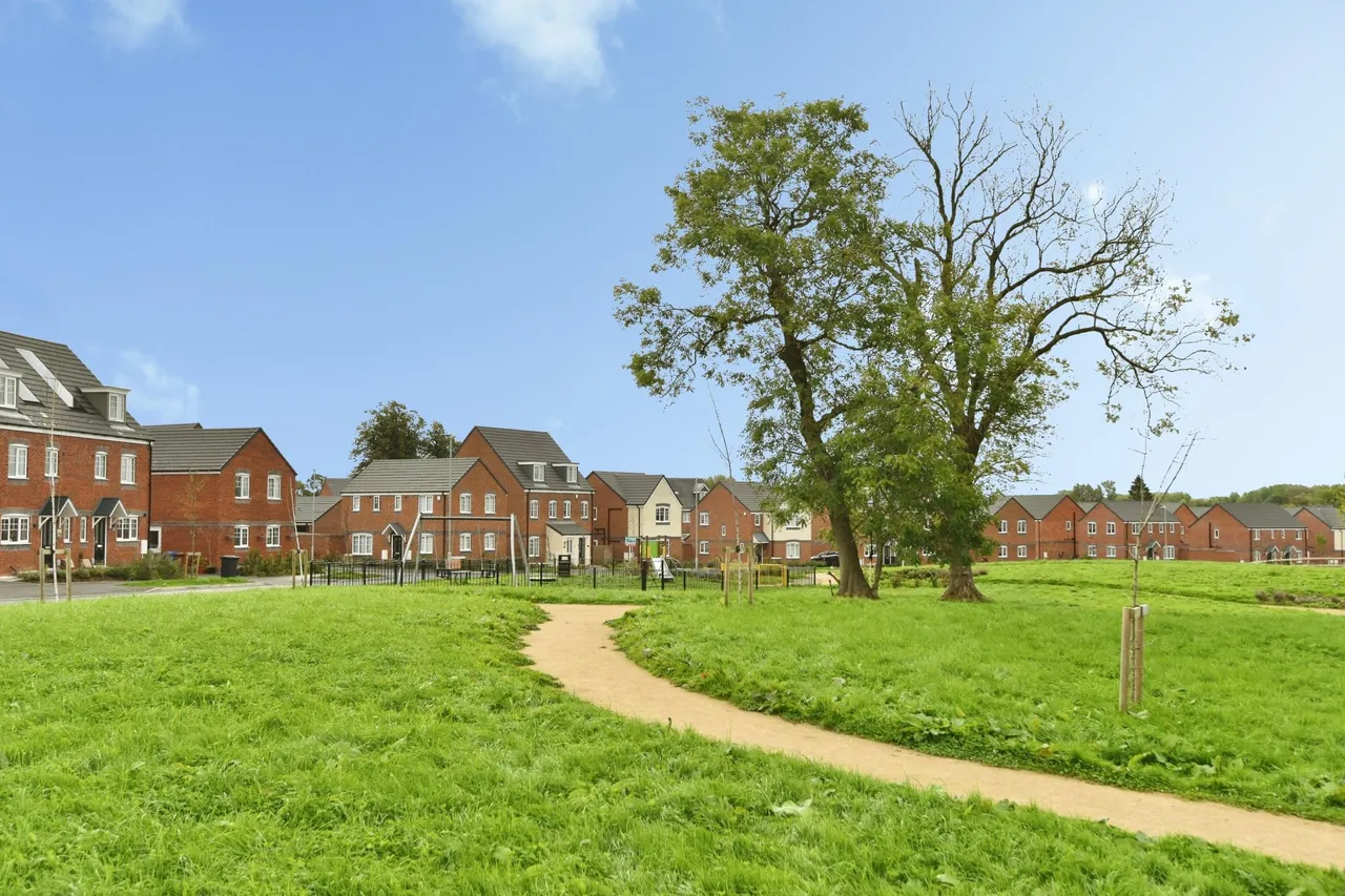 Bellerphon Drive, Meir, ST3, photo 29