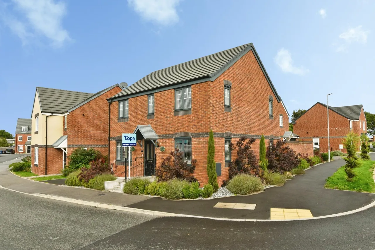 Bellerphon Drive, Meir, ST3, photo 27