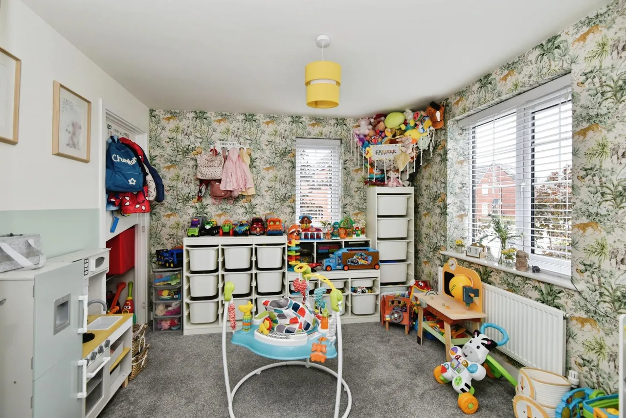 Bellerphon Drive, Meir, ST3, photo 6