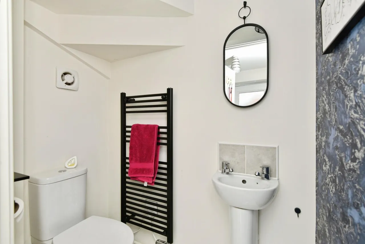 Bellerphon Drive, Meir, ST3, photo 14