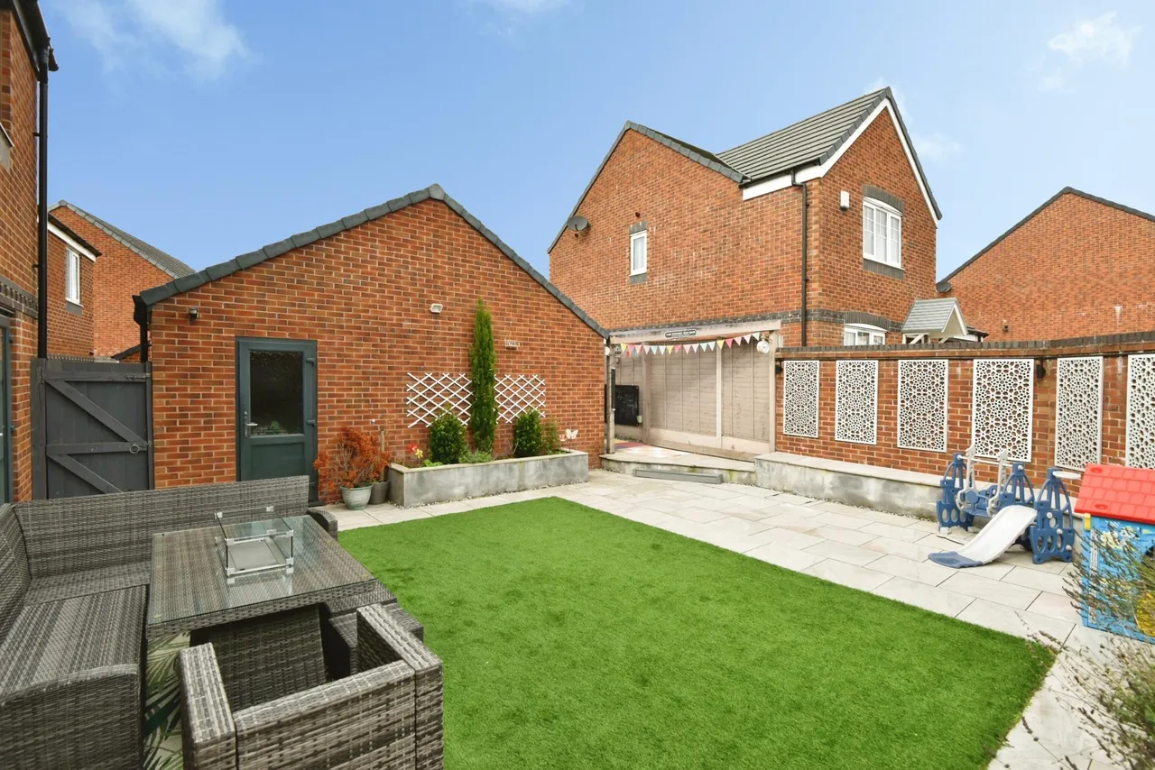 Bellerphon Drive, Meir, ST3, photo 26