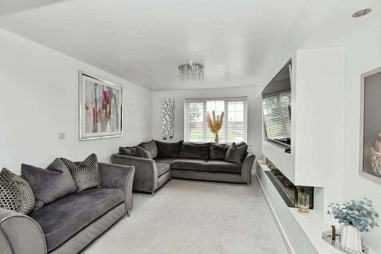 Bellerphon Drive, Meir, ST3, photo 8
