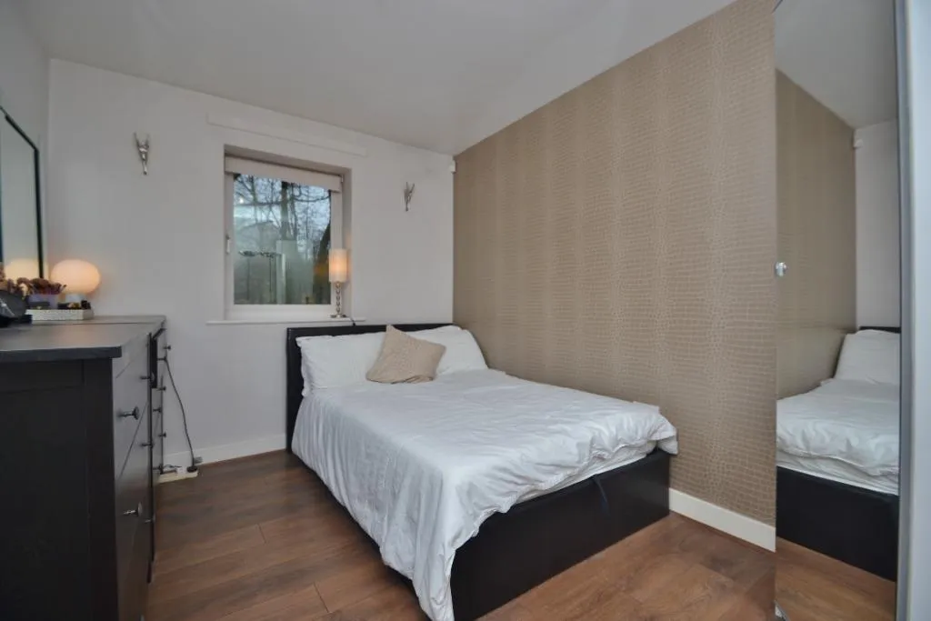 Thwaite Court, Cornmill View, LS18, photo 11