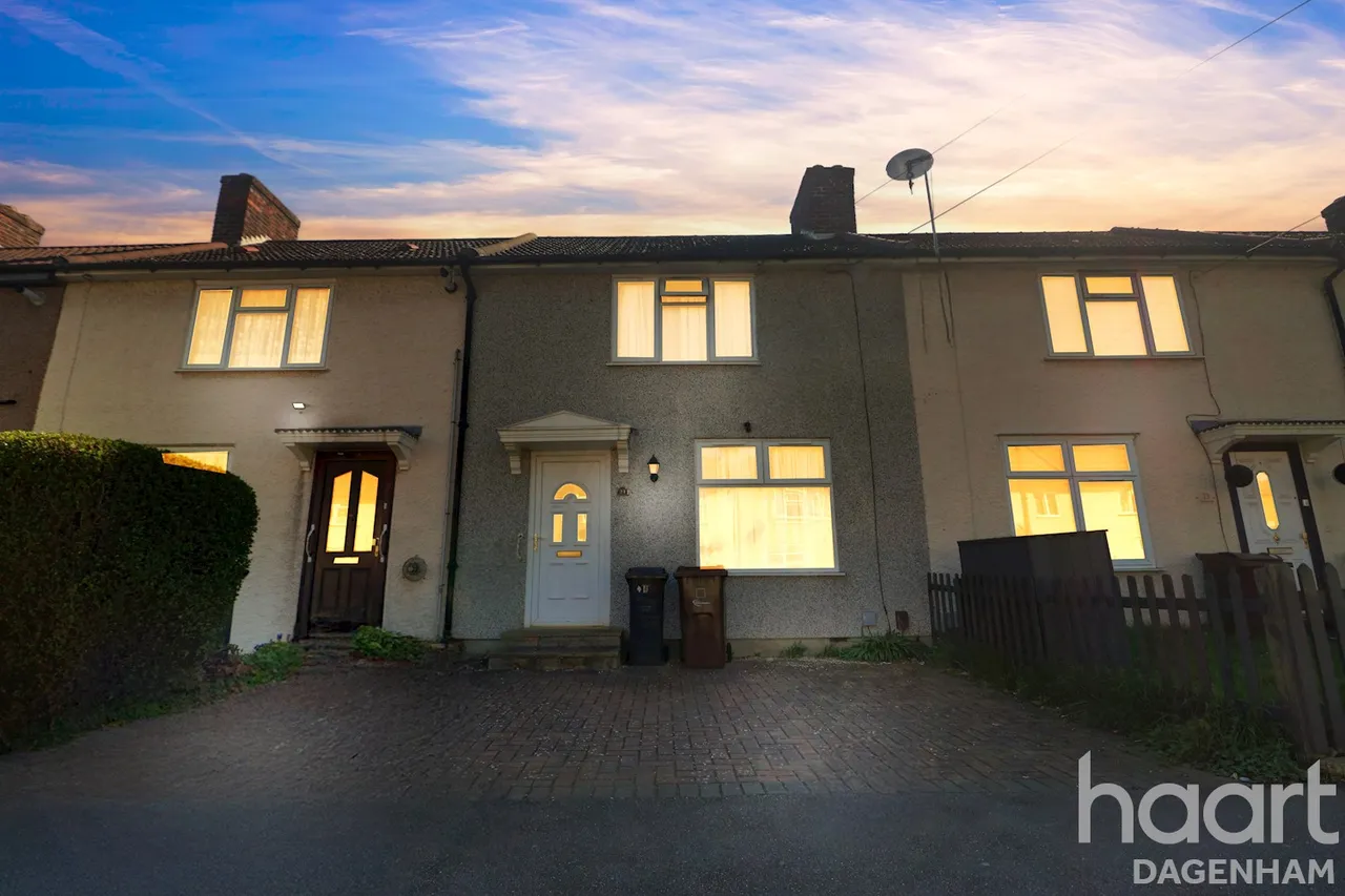 Spurling Road, Dagenham, RM9, photo 19