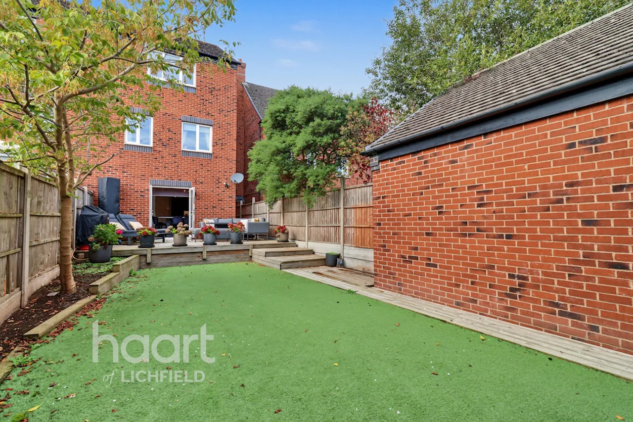 Agincourt Road, Lichfield, WS14, photo 42