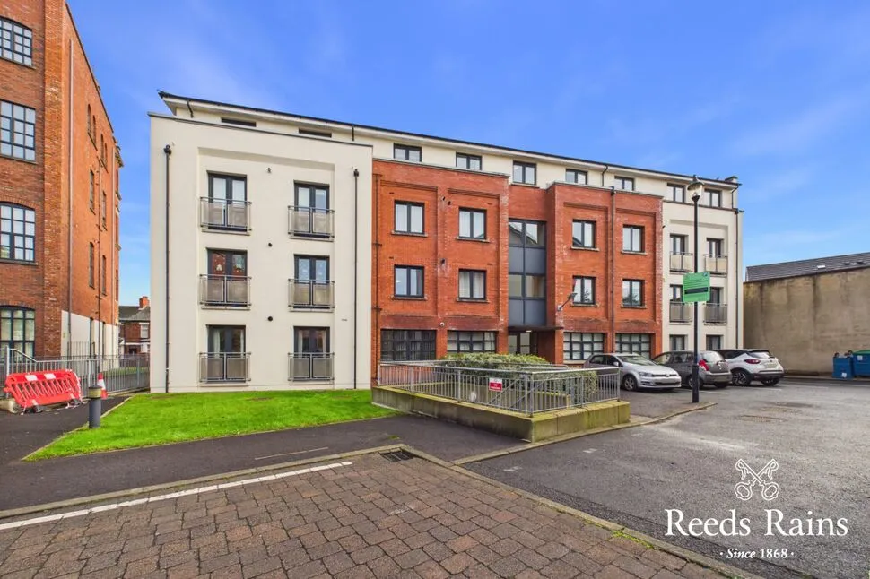 2 bed flat to rent, Old Bakers Court, Belfast, BT6