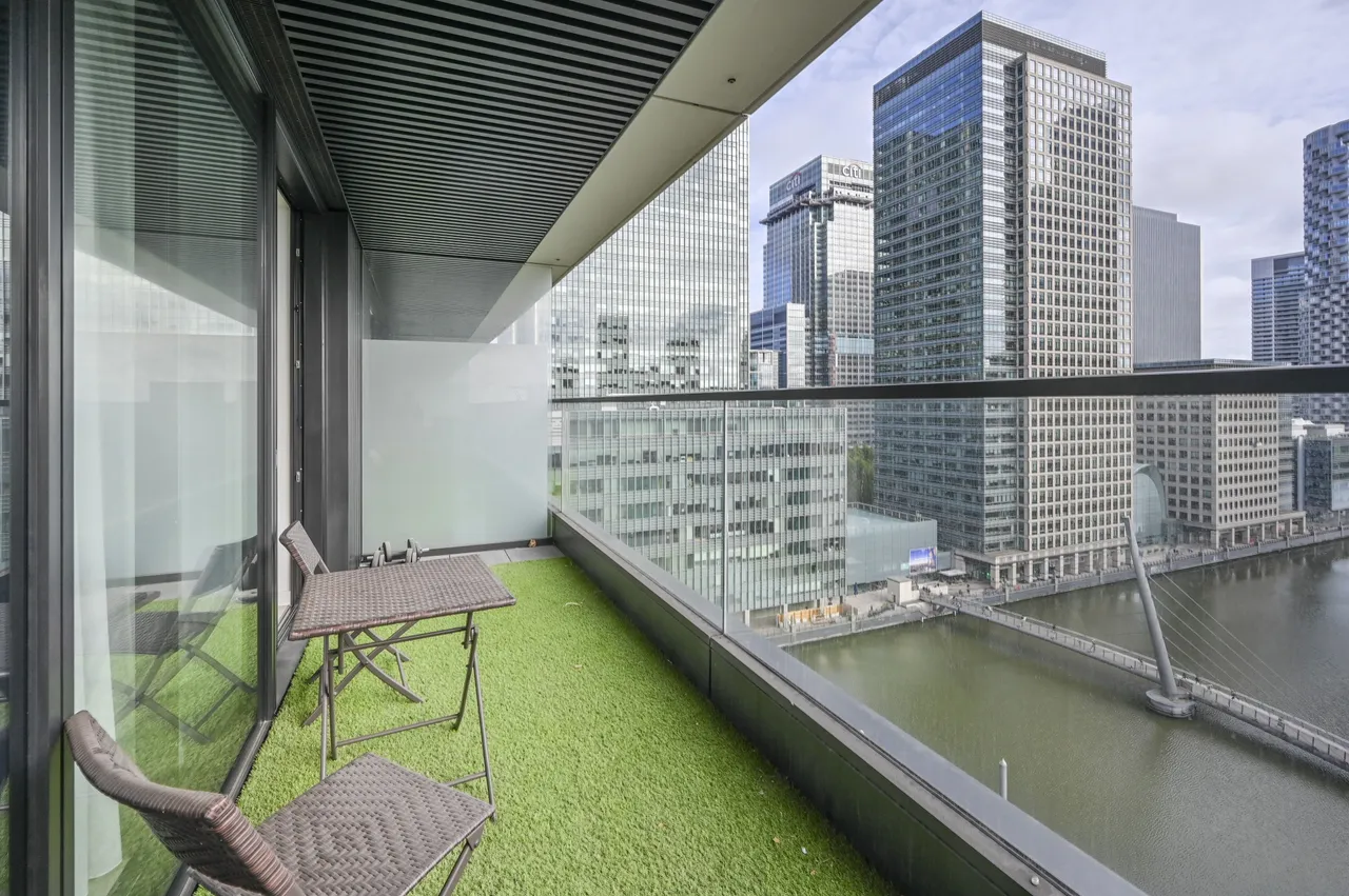 Flat 1406, Bagshaw Building, London, photo 6
