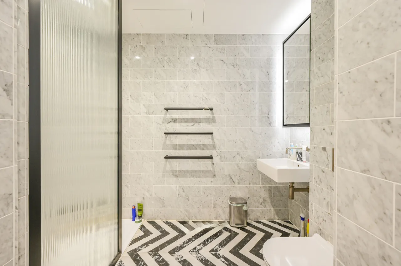 Flat 1406, Bagshaw Building, London, photo 4