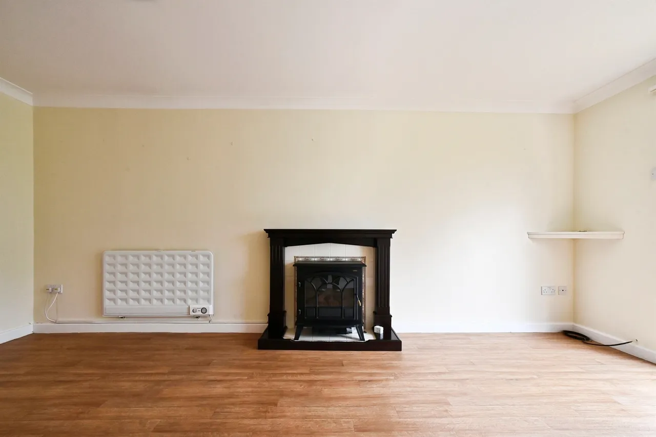 Burford Road, Lechlade, photo 8