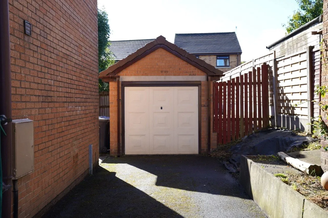 Berwick Drive, Burnley, BB12, photo 8