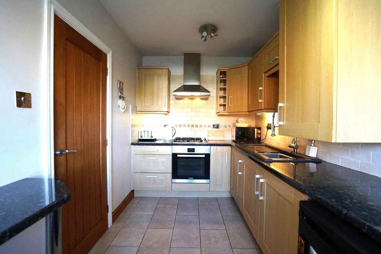 Berwick Drive, Burnley, BB12, photo 3