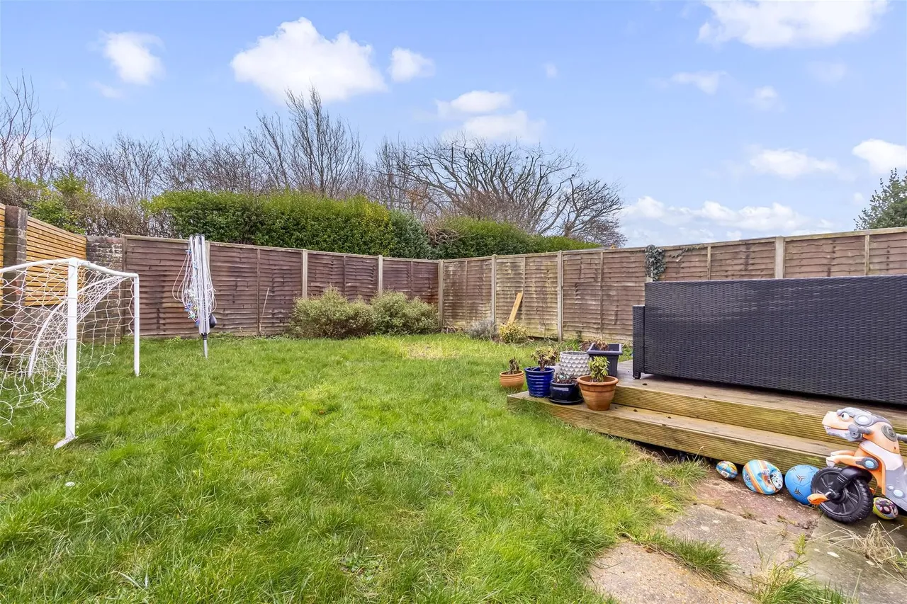 Twyford Gardens, Worthing, photo 26
