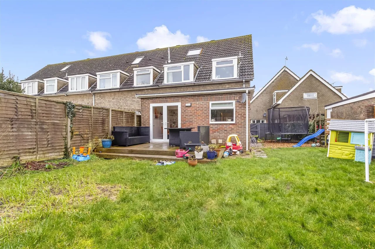 Twyford Gardens, Worthing, photo 15