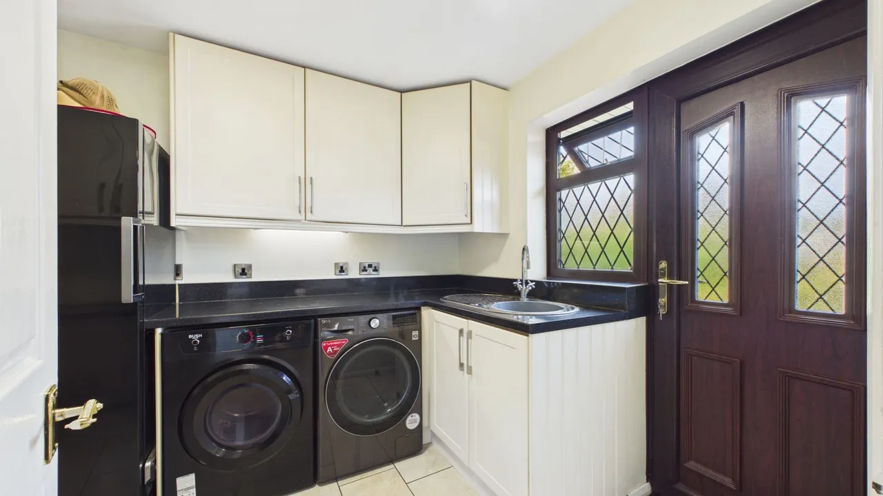 Campbell Drive, Gunthorpe, Peterborough, PE4, photo 11