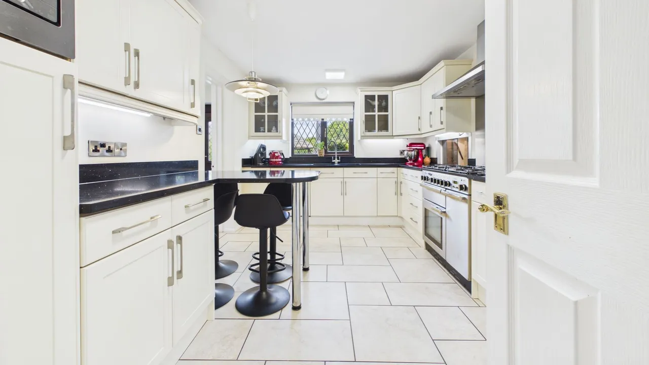 Campbell Drive, Gunthorpe, Peterborough, PE4, photo 9
