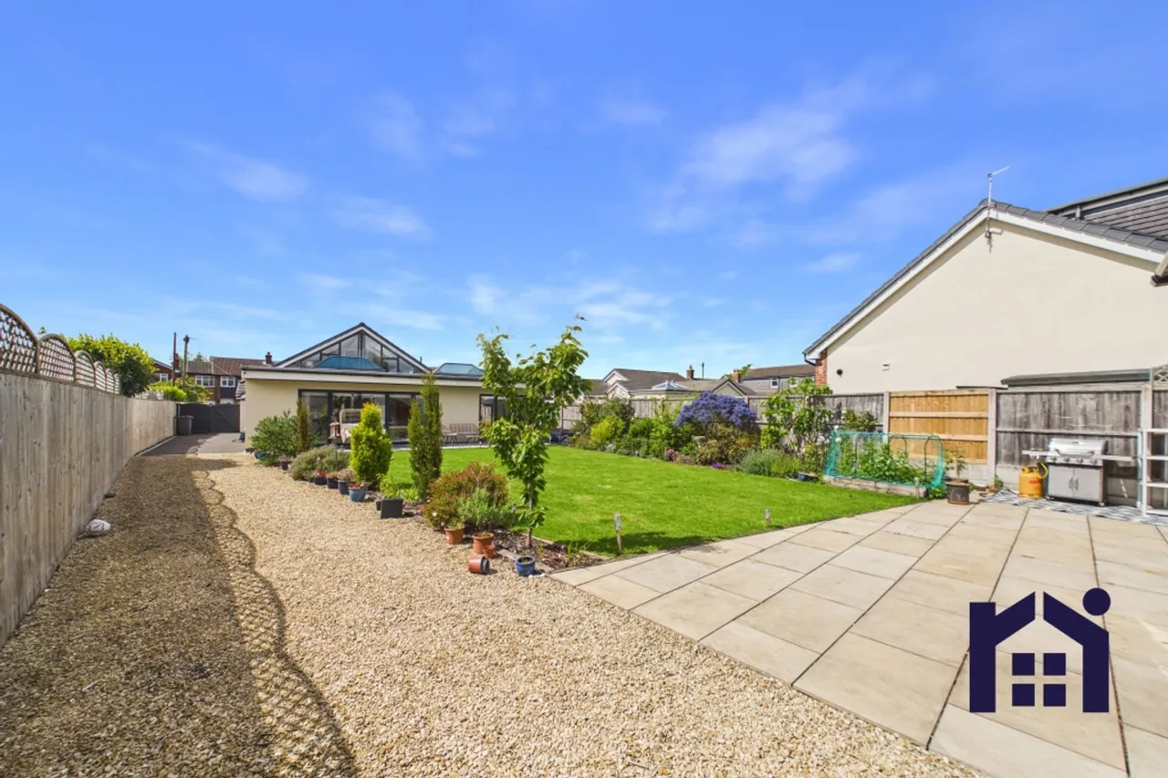 Granville Avenue, Hesketh Bank, Preston, PR4 6AH, photo 32