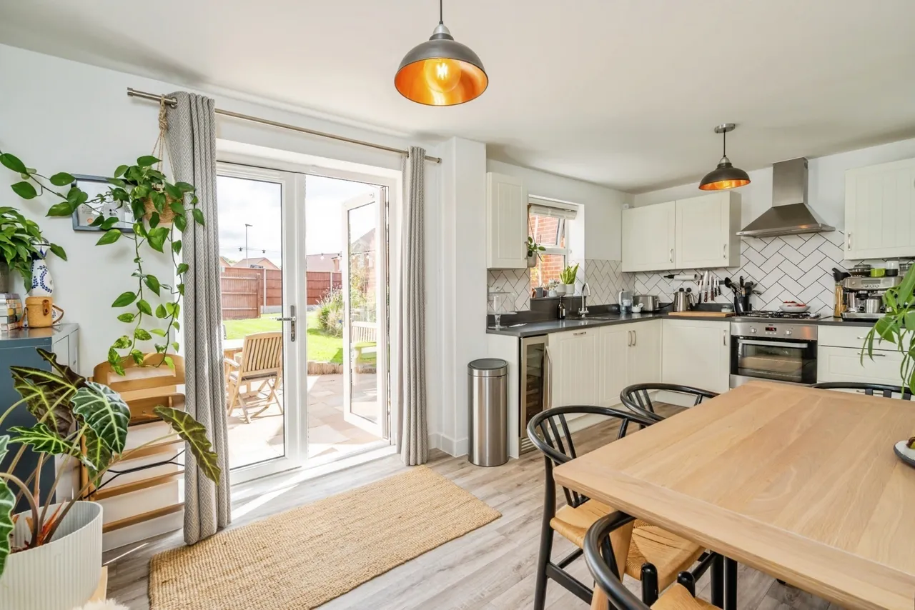 Hill Road, Westhampnett, PO18, photo 5