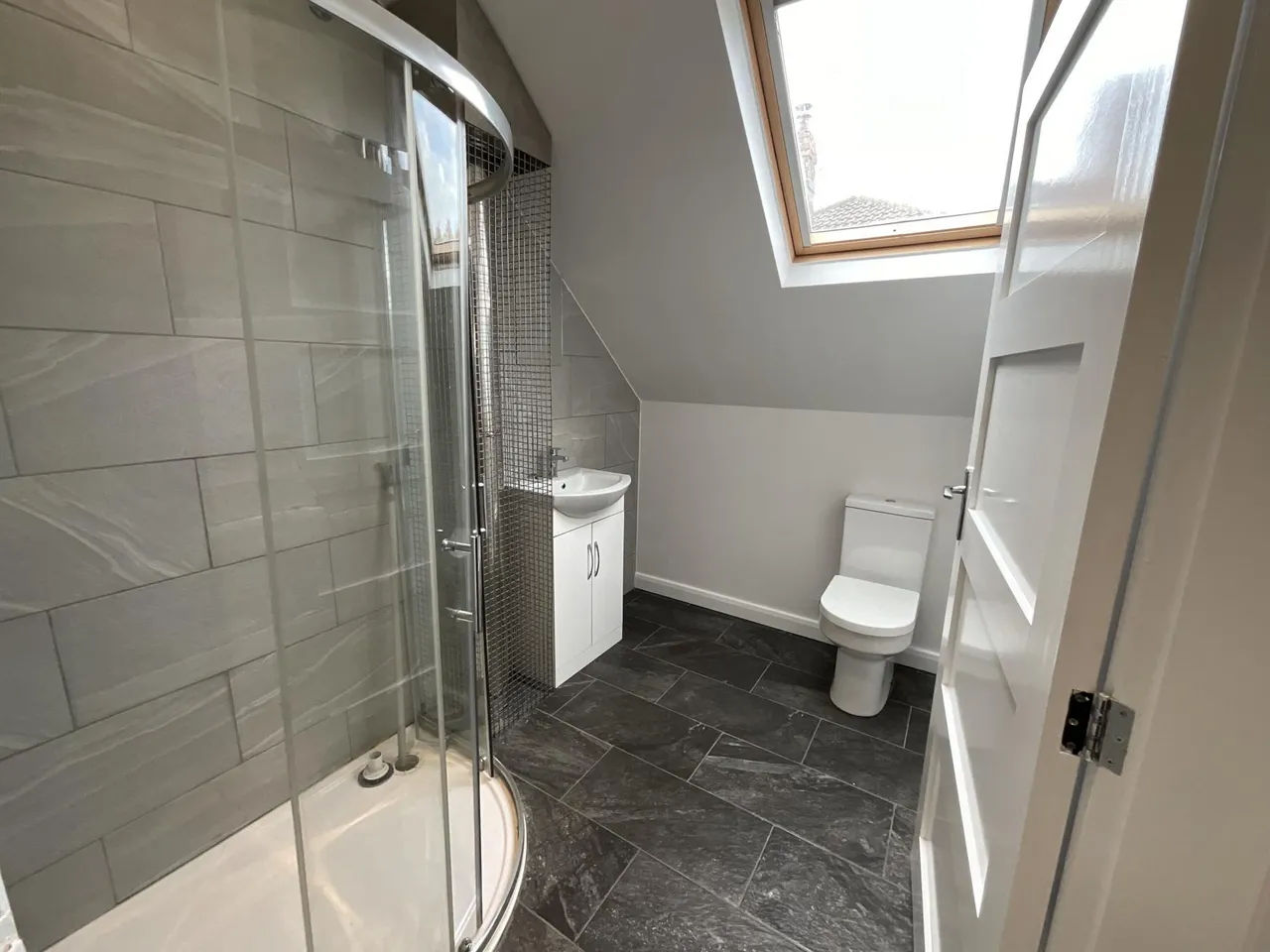 Northfield Avenue, Ilkeston, DE7, photo 13