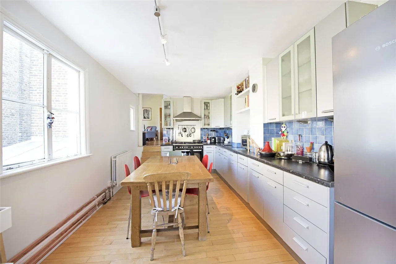 Elms Road, London, SW4, photo 2