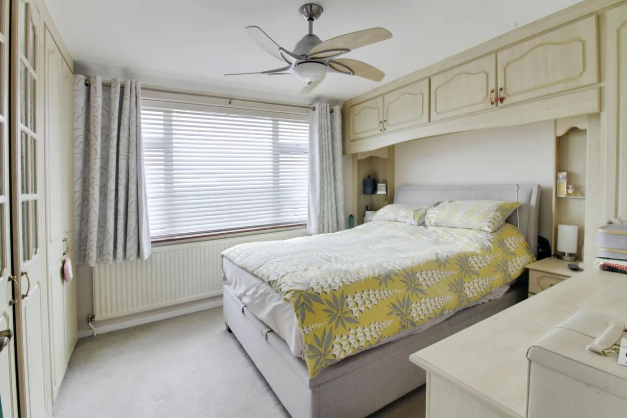Guntons Road, Newborough, PE6, photo 10
