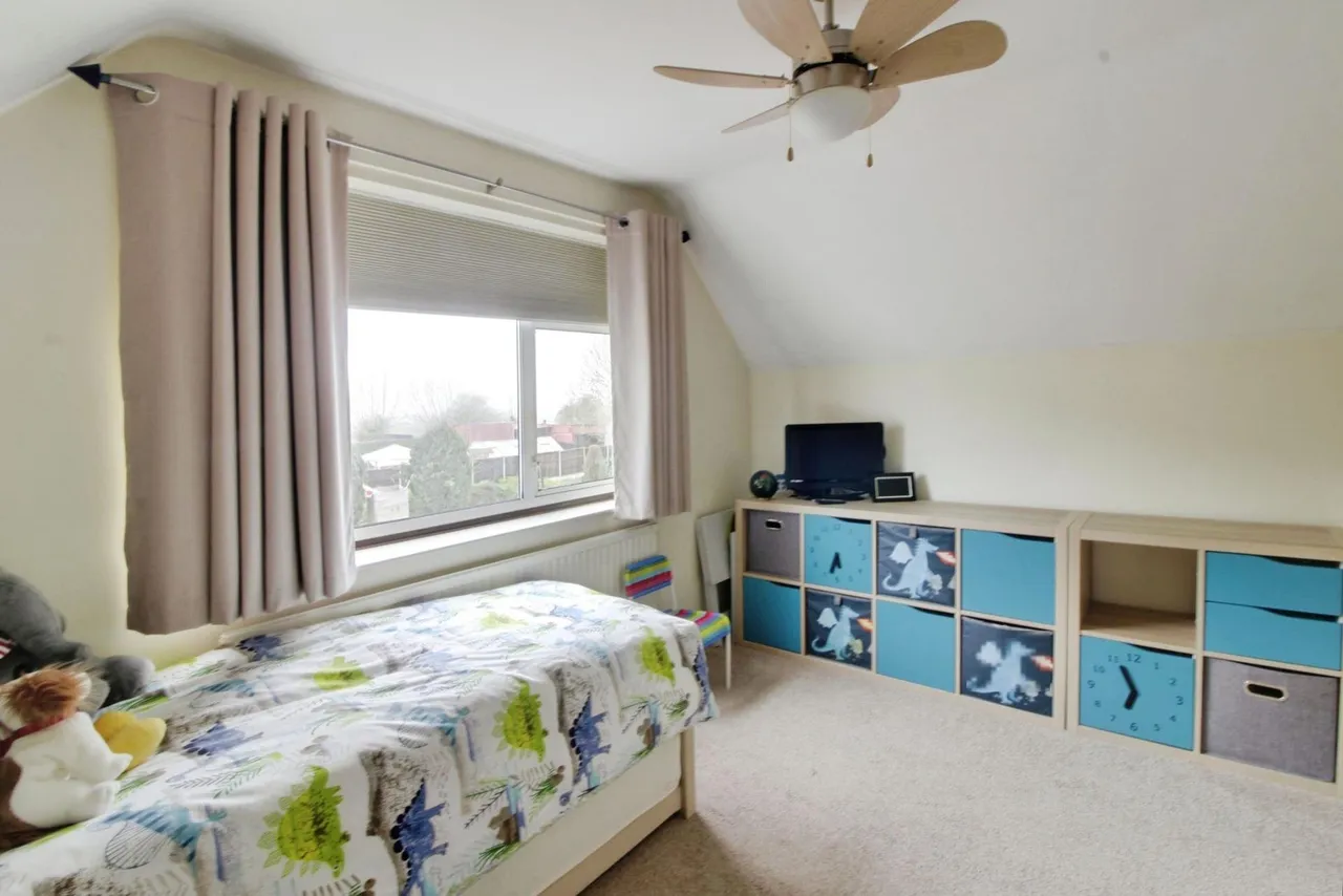 Guntons Road, Newborough, PE6, photo 15