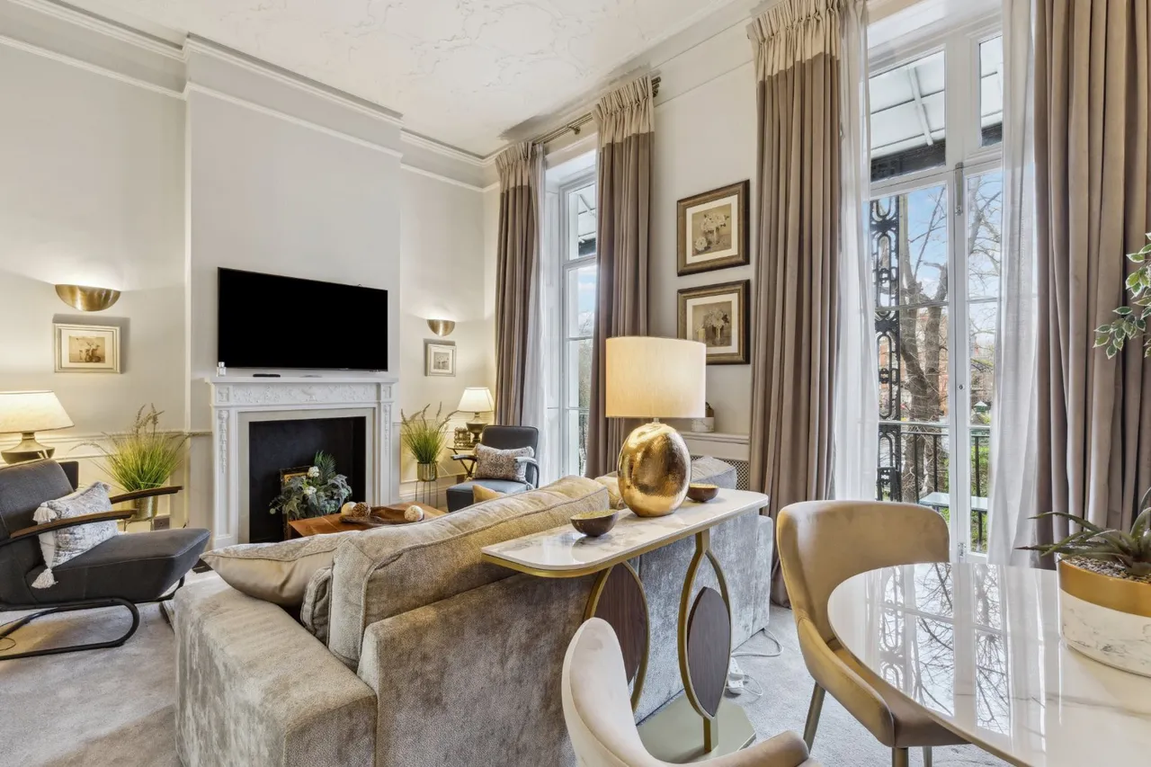 Cadogan Place, Knightsbridge, SW1X, photo 2