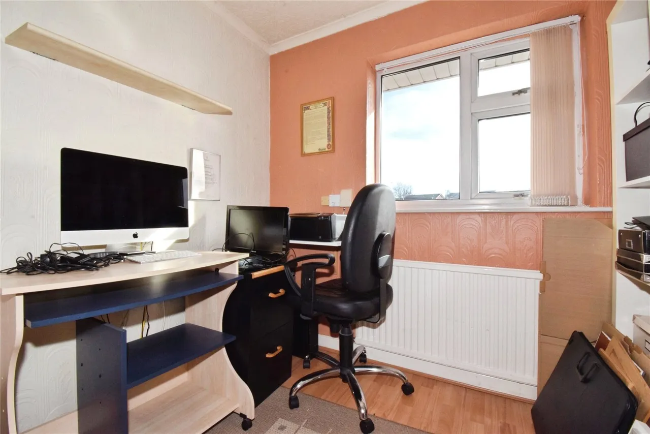 Milton Close, Wigston, LE18, photo 9