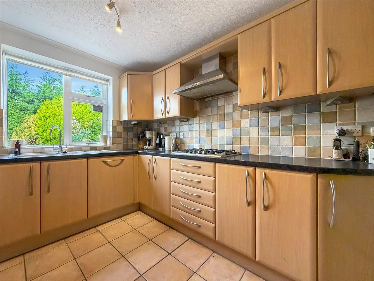 Milton Close, Wigston, LE18, photo 14
