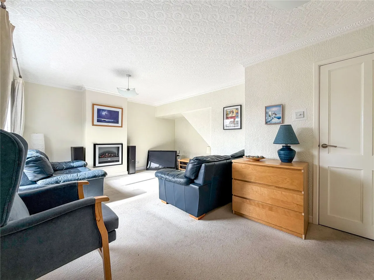 Milton Close, Wigston, LE18, photo 6