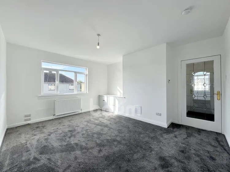Lynn Avenue, Dalry, KA24, photo 2