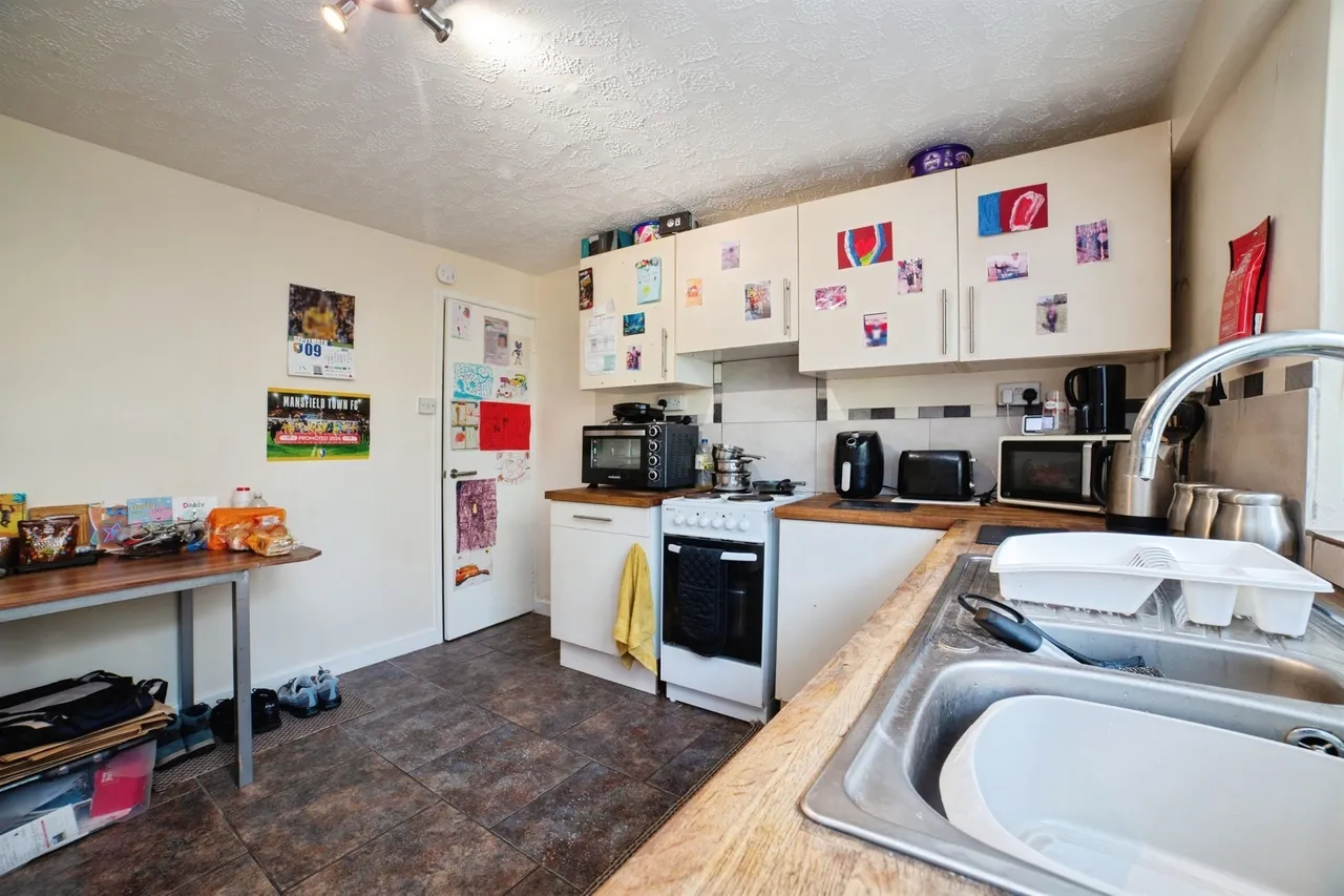 High Street, Heanor, DE75, photo 6