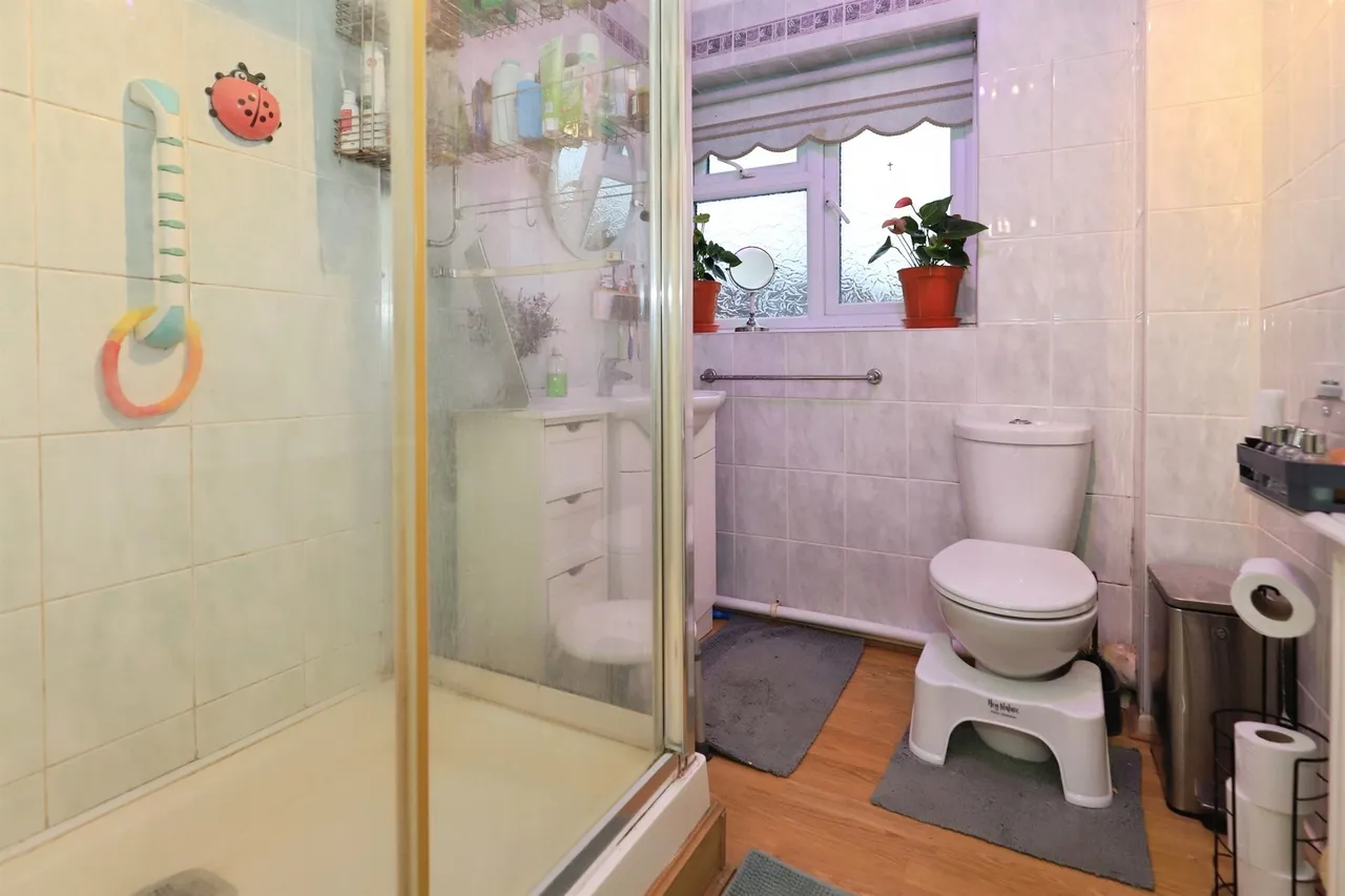 Eastney Crescent, Pendeford, WV8, photo 11