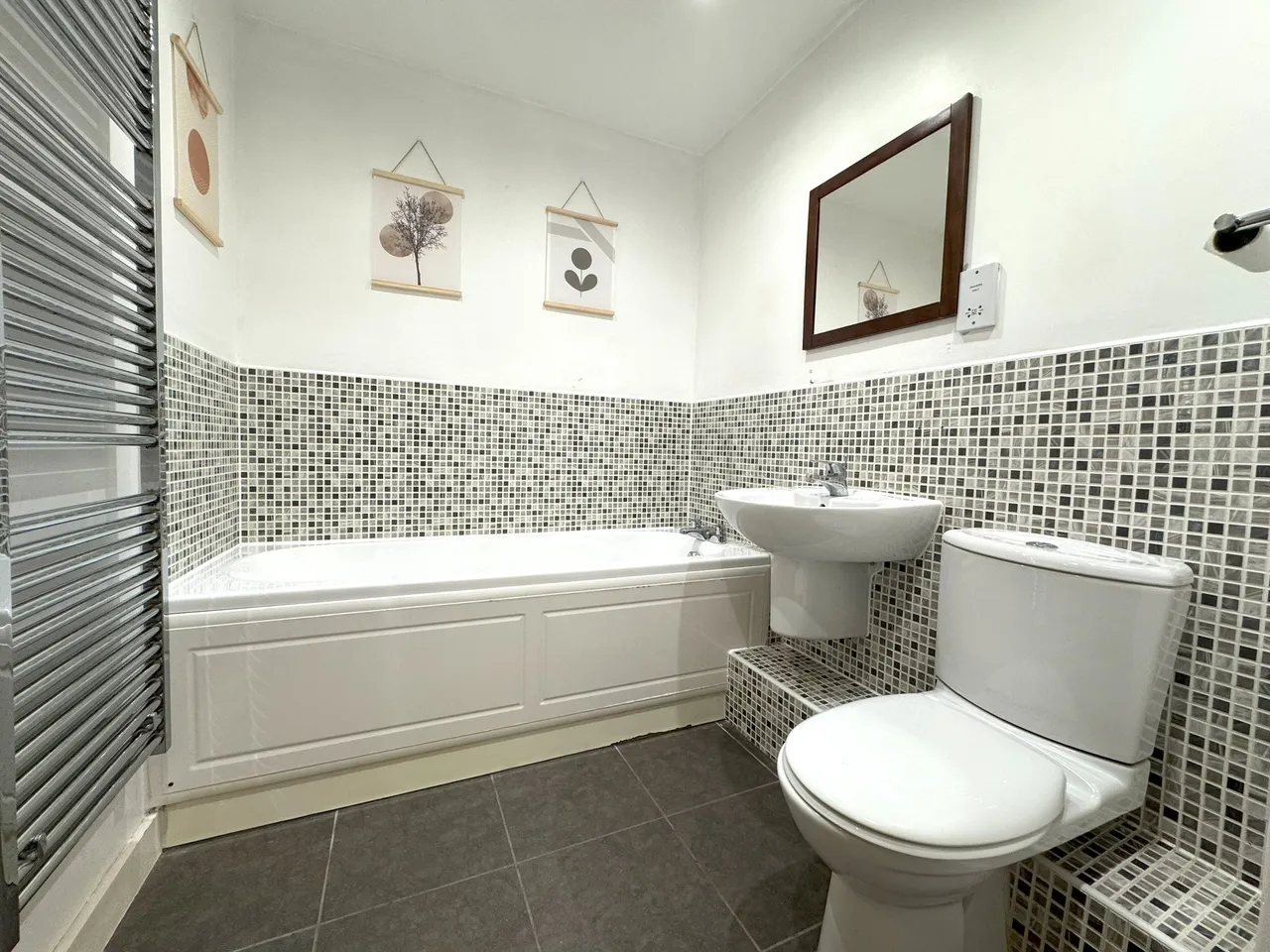Rotherslade Road, Langland, Swansea, West Glamorgan, SA3 4QA, photo 17