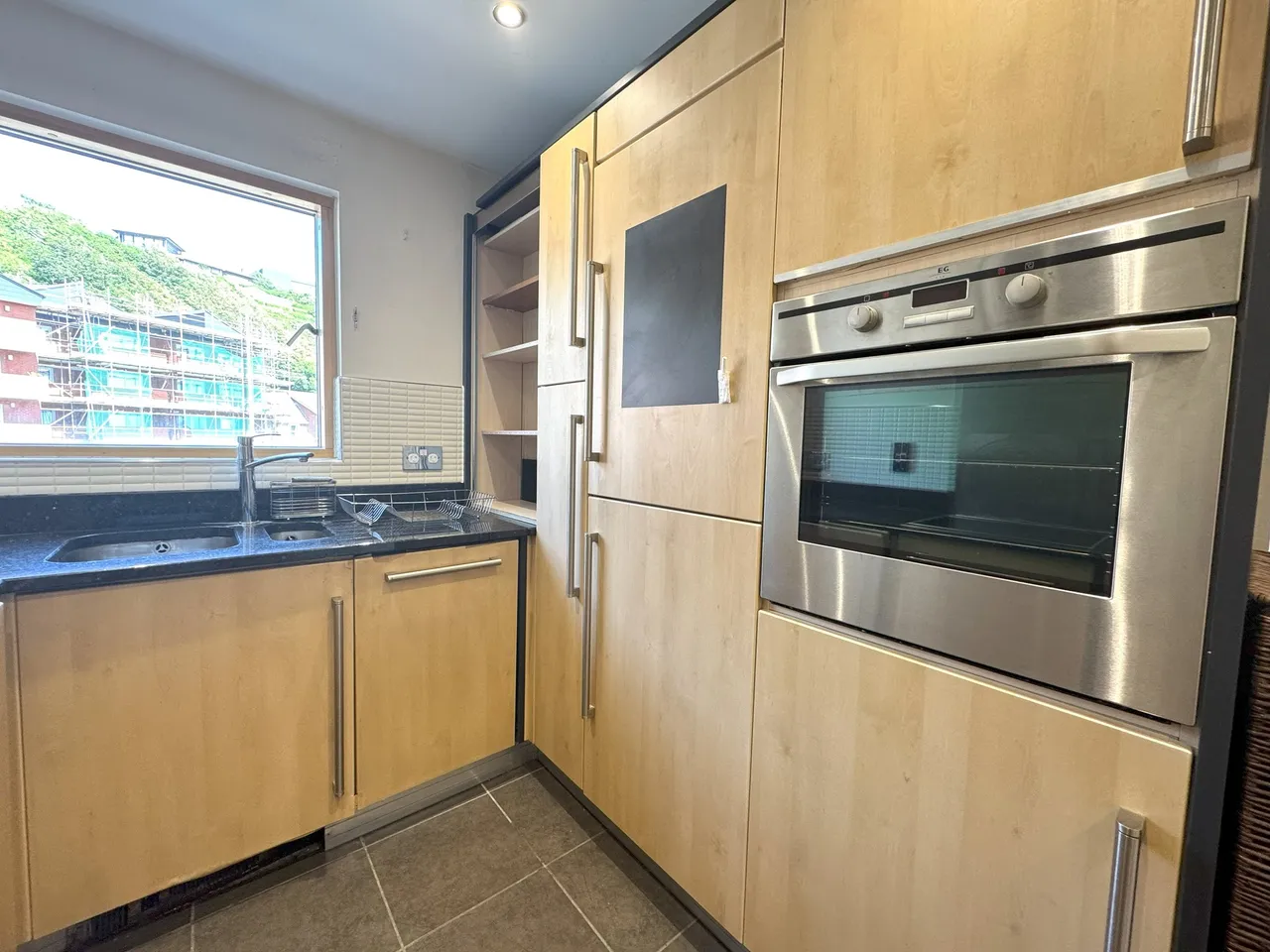 Rotherslade Road, Langland, Swansea, West Glamorgan, SA3 4QA, photo 7