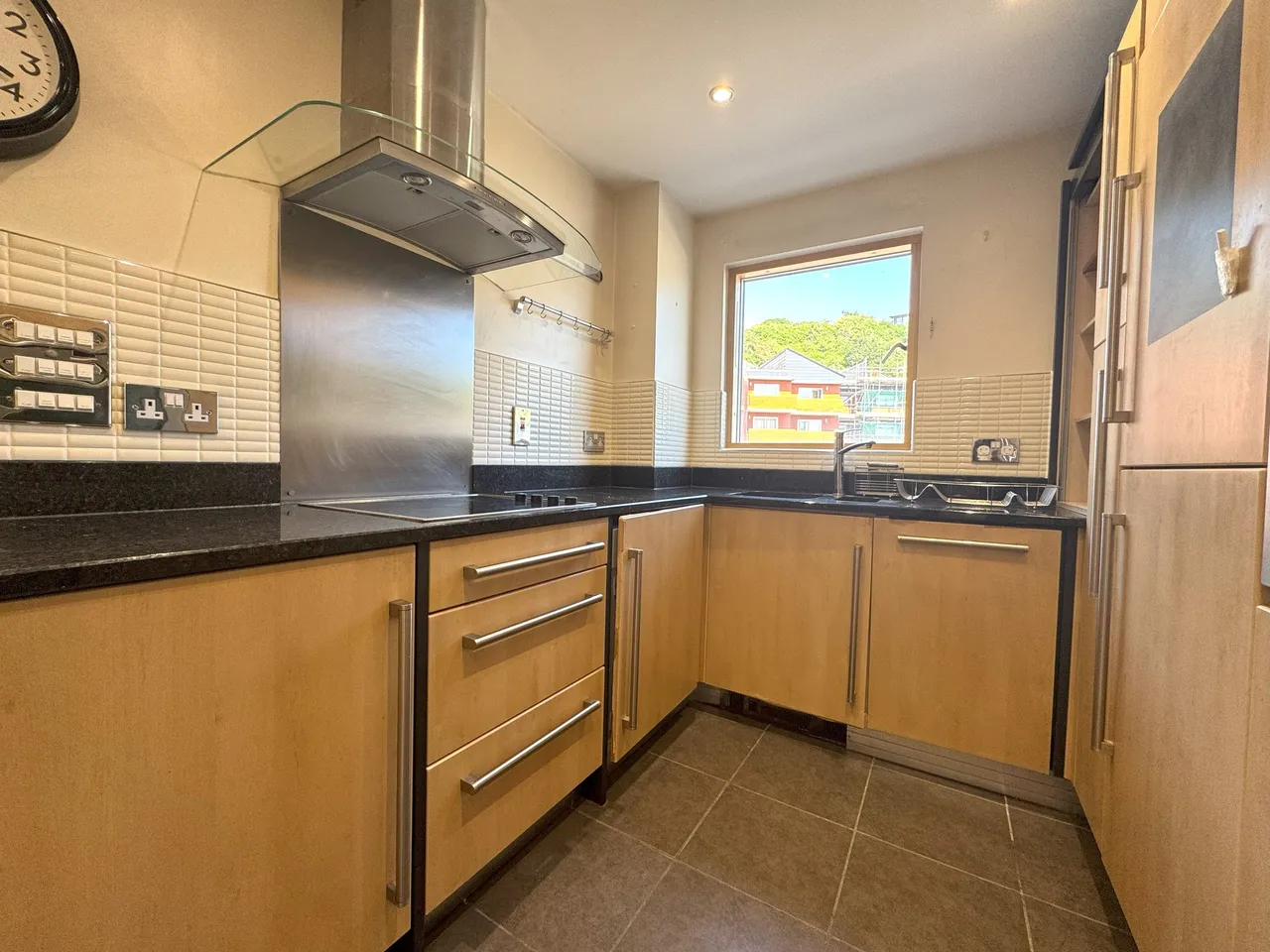 Rotherslade Road, Langland, Swansea, West Glamorgan, SA3 4QA, photo 6