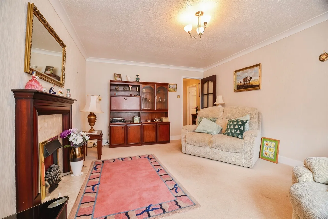 Welbury Close, Stockton-On-Tees, photo 6