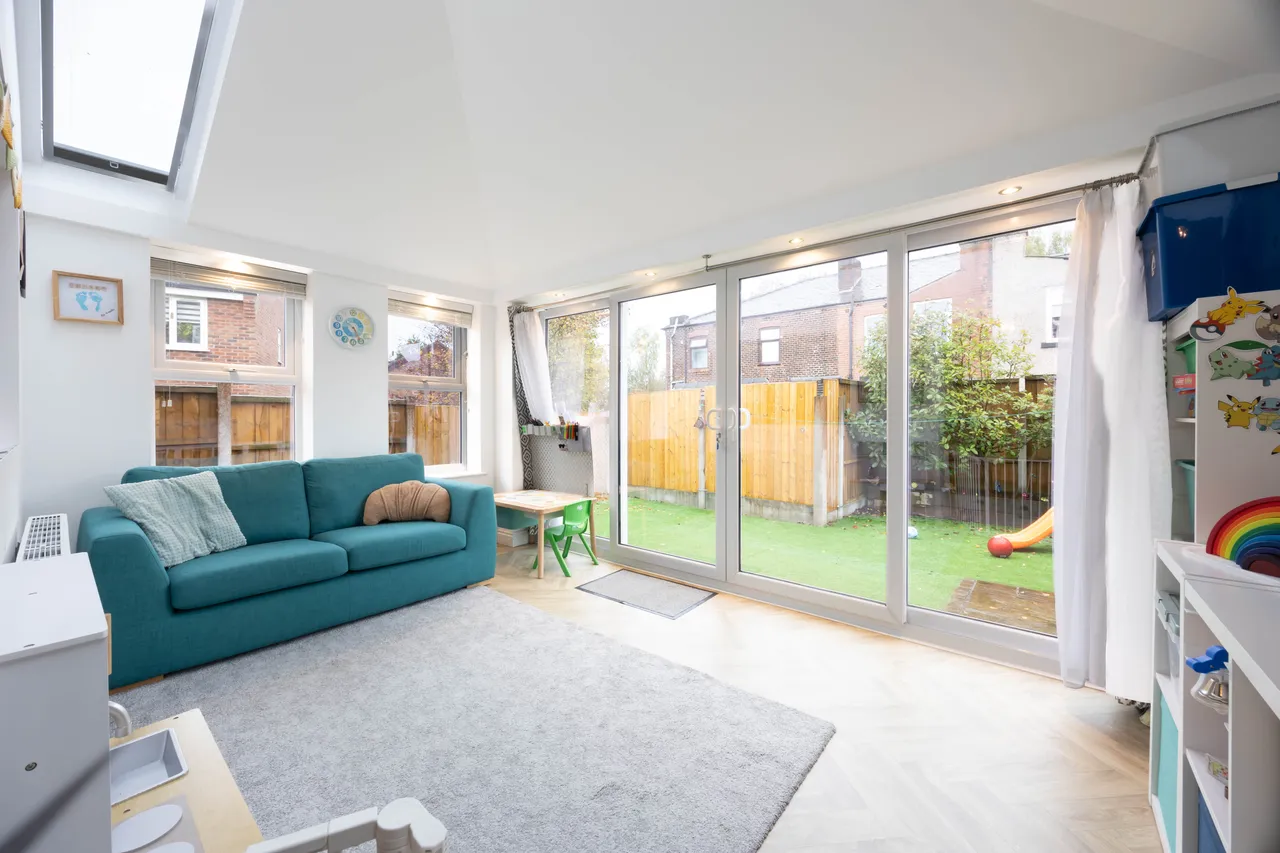 Forbes Close, Hindley, photo 6