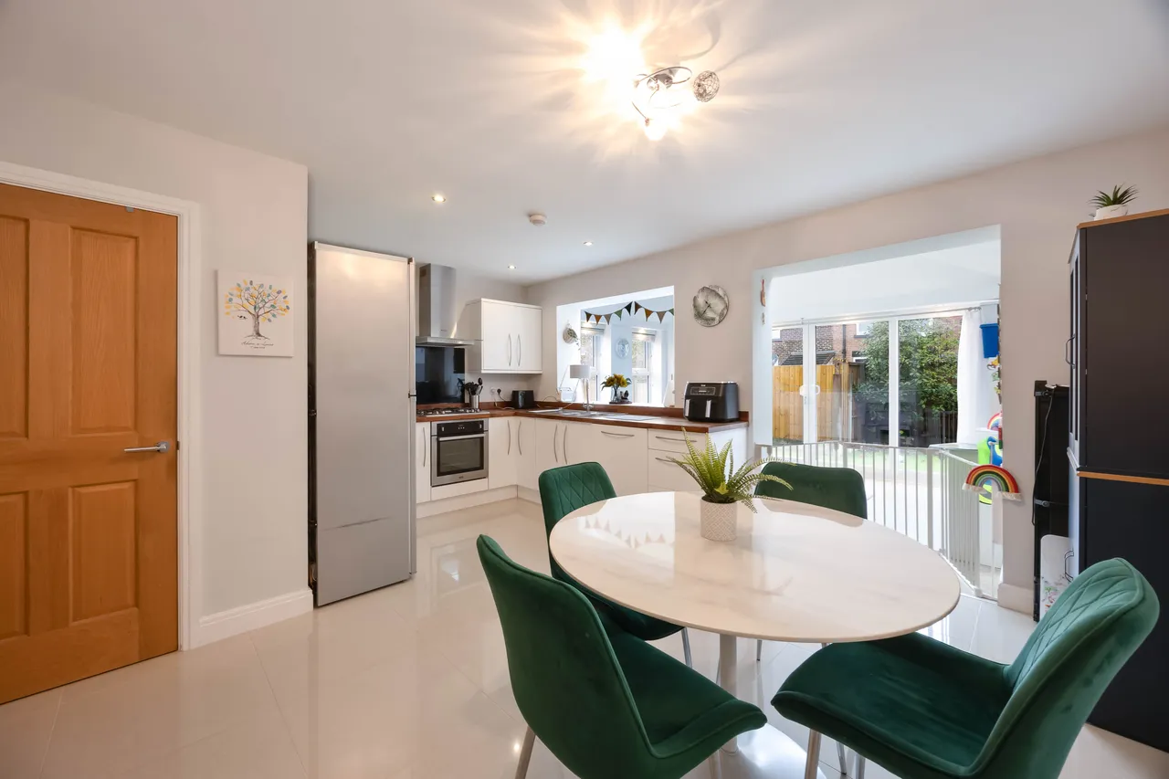 Forbes Close, Hindley, photo 12