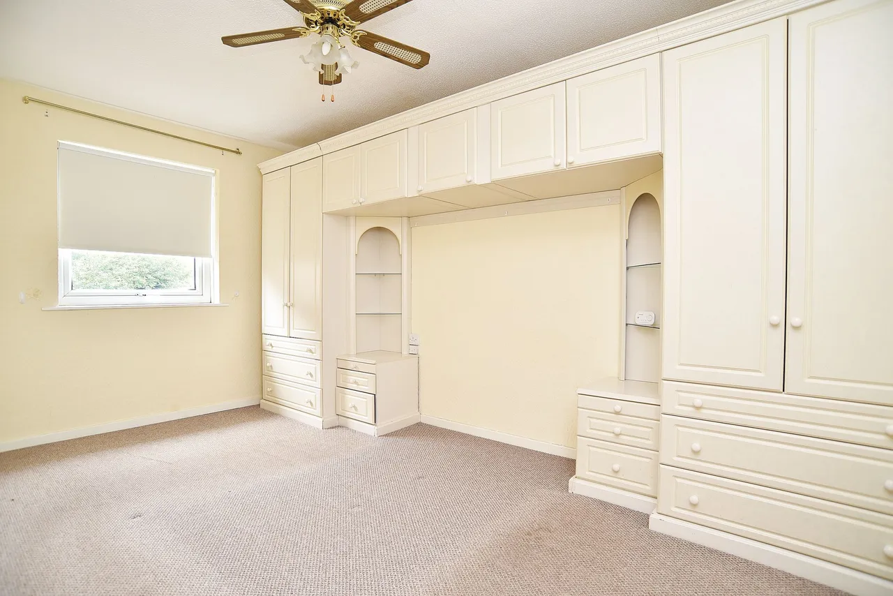 Swinton Court, Harrogate, HG2, photo 8